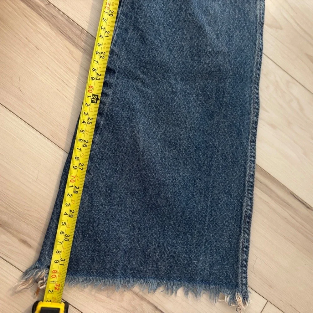 Free People We the Free Izzy Low Rise Flare‎ Jeans 26 Frayed Hem Med Wash Denim - Picture 4 of 6